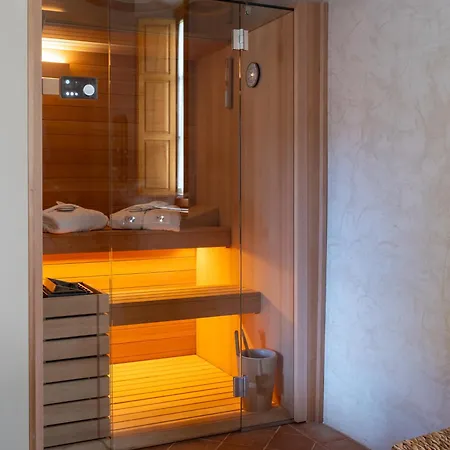 Badia Giulia Prestigious Historical B&b, - Adults Only - No Pets Bed & Breakfast 4*