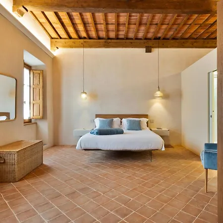 Badia Giulia Prestigious Historical B&b, - Adults Only - No Pets Bed & Breakfast 4*