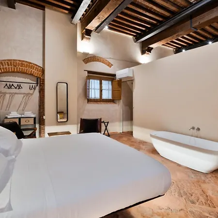 Badia Giulia Prestigious Historical B&b, - Adults Only - No Pets