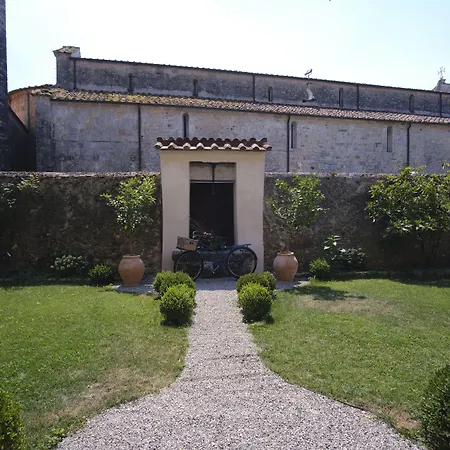 Badia Giulia Prestigious Historical B&b, - Adults Only - No Pets Bed & Breakfast