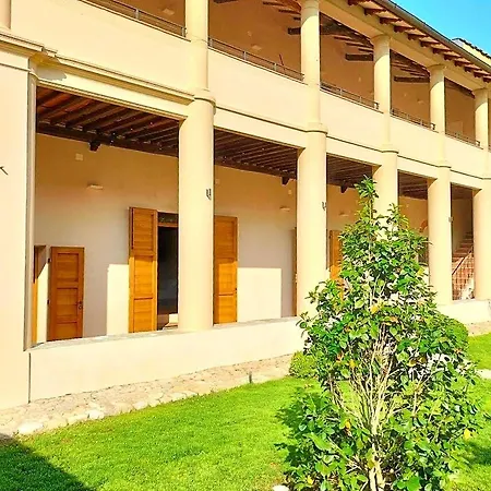 Badia Giulia Prestigious Historical B&b, - Adults Only - No Pets Bed & Breakfast Camaiore