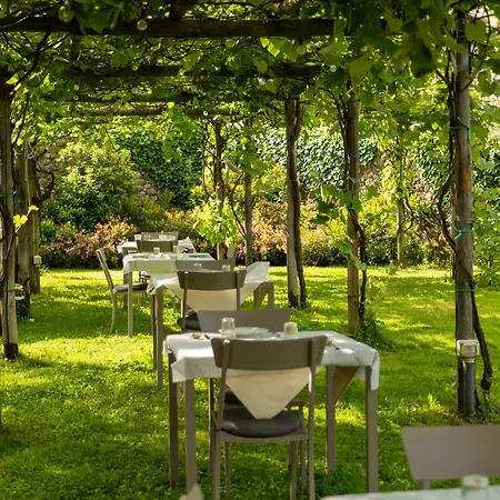 Bed & Breakfast Badia Giulia Prestigious Historical B&b, - Adults Only - No Pets